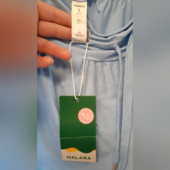 NWT - Pale blue wide-leg Halara pants - size small regular. - Picture 4 of 6